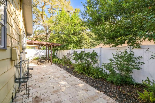 1011 PARK DRIVE, Dunedin, FL 34698