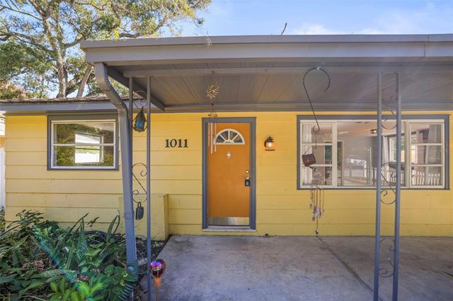 1011 PARK DRIVE, Dunedin, FL 34698