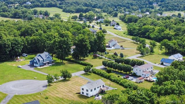 71 Dellwood Court, Westtown, NY 10998