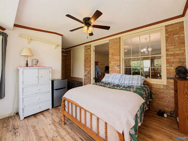 802 Penn Circle SE, Hartselle, AL 35640