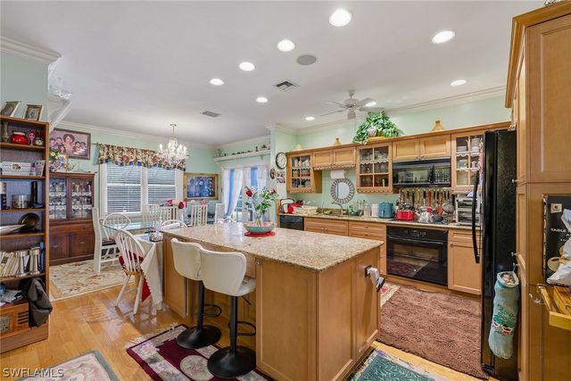 2752 14th ST N, Naples, FL 34103