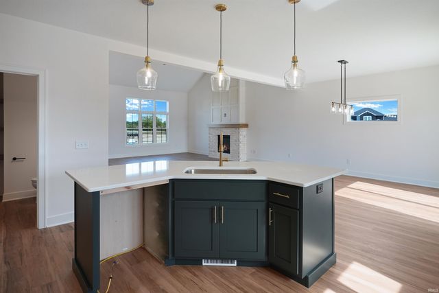 8849 Saffron Cove, Fort Wayne, IN 46818