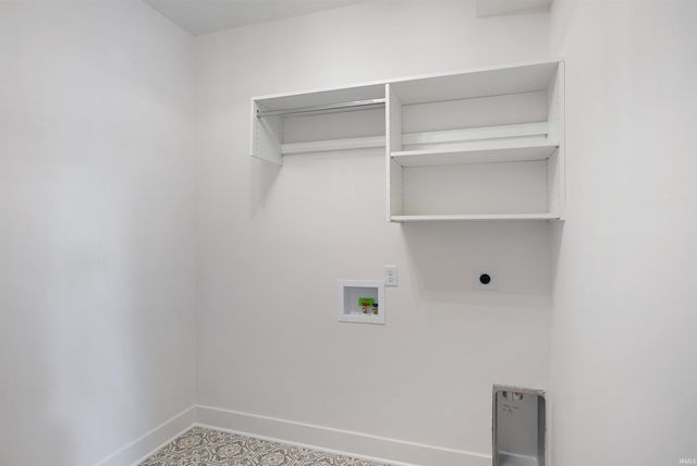 8849 Saffron Cove, Fort Wayne, IN 46818