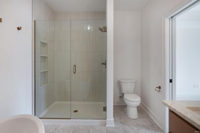 8849 Saffron Cove, Fort Wayne, IN 46818