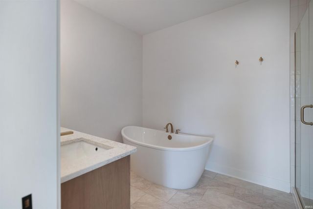 8849 Saffron Cove, Fort Wayne, IN 46818