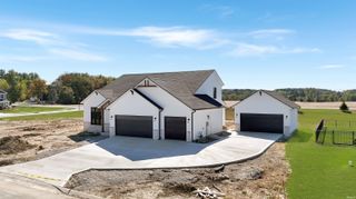 8849 Saffron Cove, Fort Wayne, IN 46818