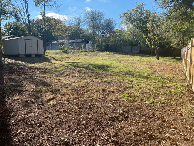 309 Hobson Street, Weatherford, TX 76086