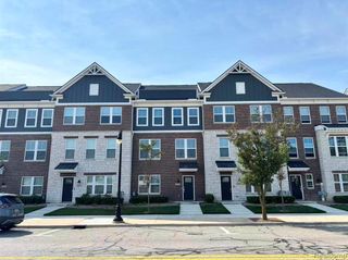 43176 Atwood Avenue, Novi, MI 48375