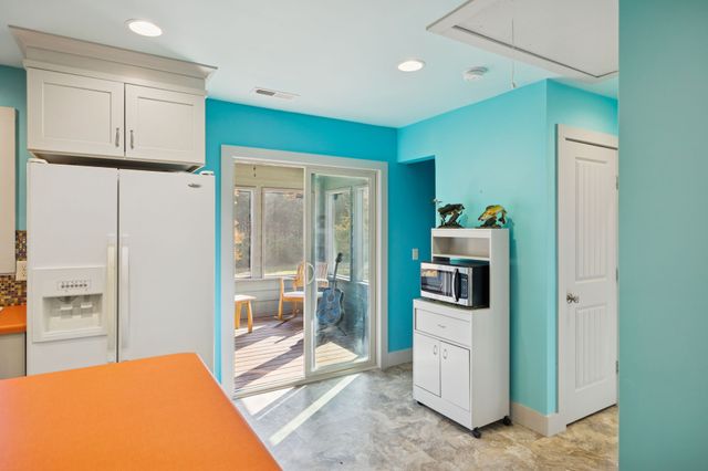 1560 River Rd, Chapel Hill, TN 37034