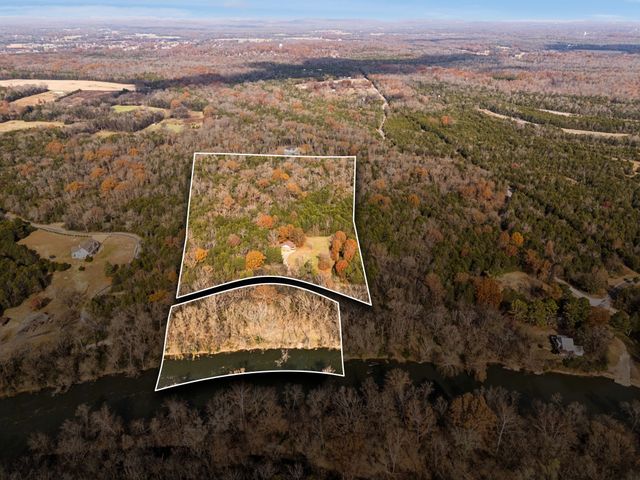 1560 River Rd, Chapel Hill, TN 37034