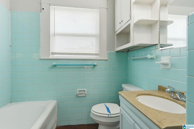 1402 44TH STREET, Birmingham, AL 35212