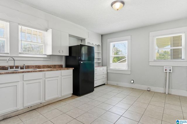 1402 44TH STREET, Birmingham, AL 35212