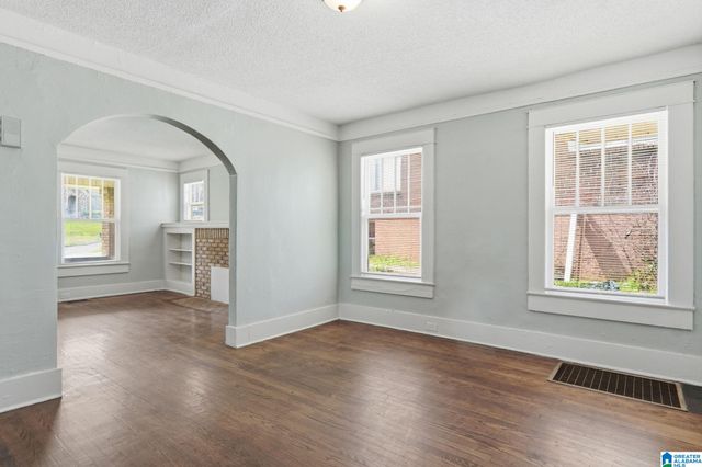 1402 44TH STREET, Birmingham, AL 35212