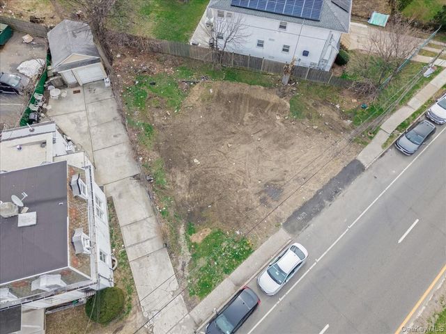 43 Peninsula Boulevard, Hempstead, NY 11550