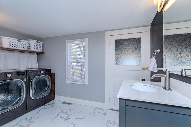 2410 STURDEVANT STREET, Merrill, WI 54452