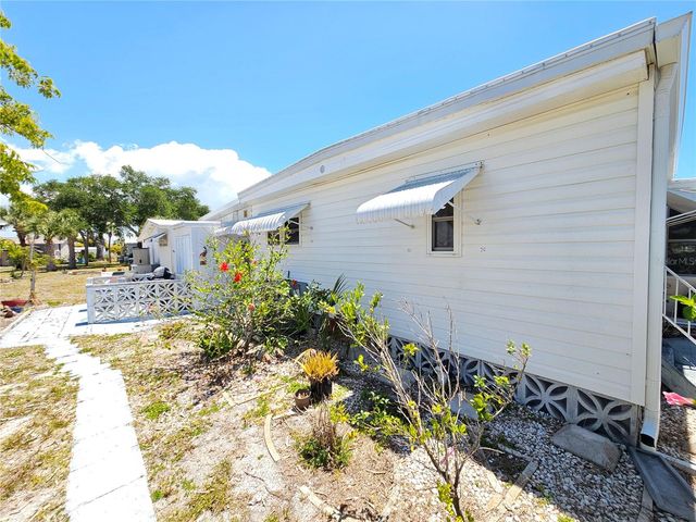 205 VIA VENETO, Venice, FL 34285