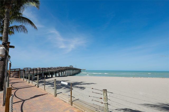 205 VIA VENETO, Venice, FL 34285