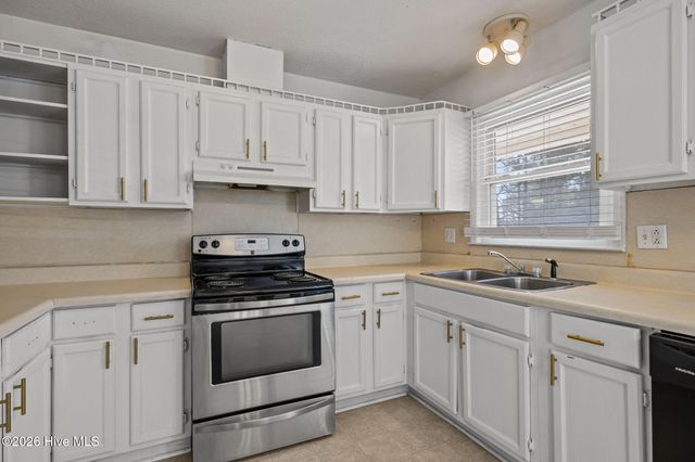 110 Speight Street, Havelock, NC 28532