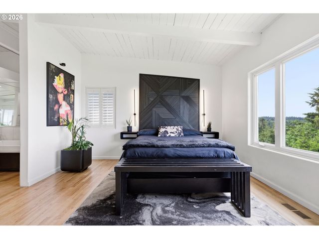 3065 Nw RIO VISTA Ter, Portland, OR 97210