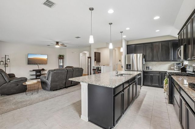 2603 Wallingford Drive, Mansfield, TX 76084