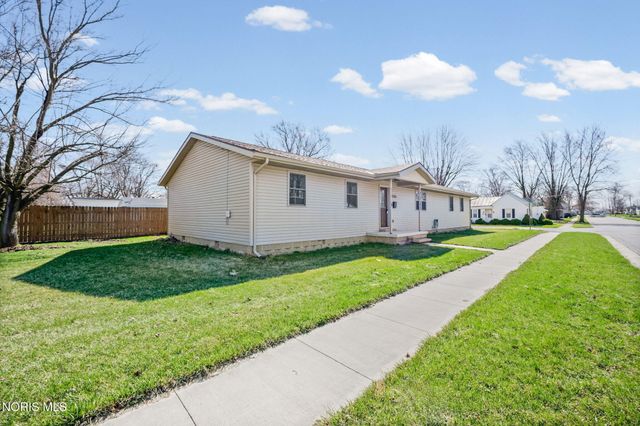 1032 Adams Street, Findlay, OH 45840