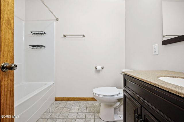 1032 Adams Street, Findlay, OH 45840