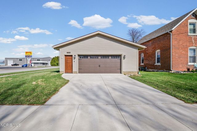 1032 Adams Street, Findlay, OH 45840