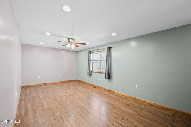 1032 Adams Street, Findlay, OH 45840