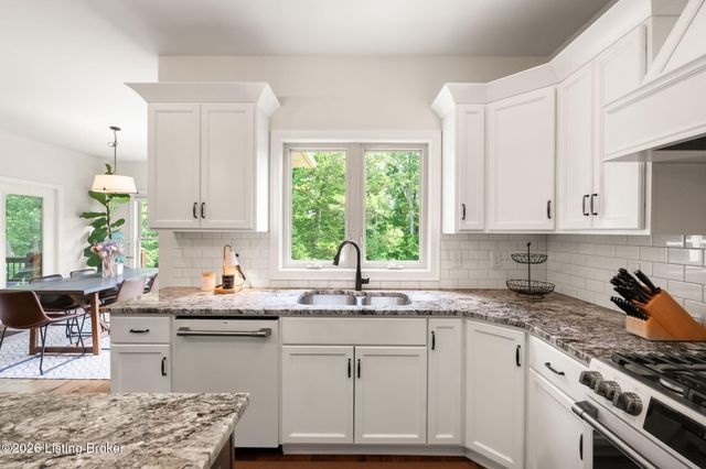 7606 Keller Way, Crestwood, KY 40014