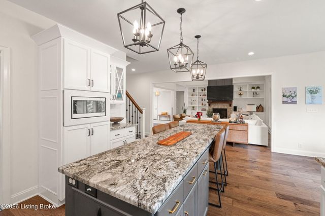7606 Keller Way, Crestwood, KY 40014