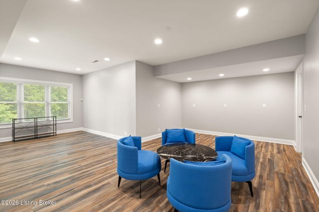 7606 Keller Way, Crestwood, KY 40014