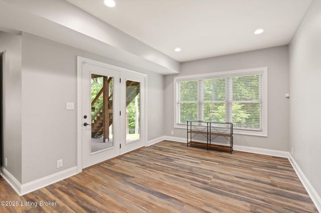 7606 Keller Way, Crestwood, KY 40014