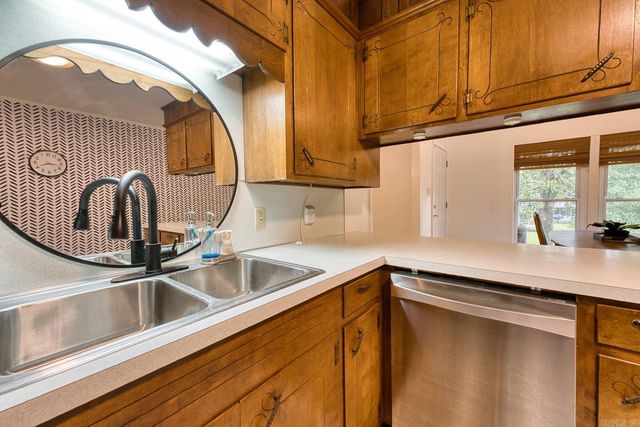 110 Pineview Street, Hot Springs, AR 71901