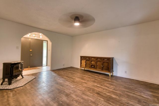 110 Pineview Street, Hot Springs, AR 71901