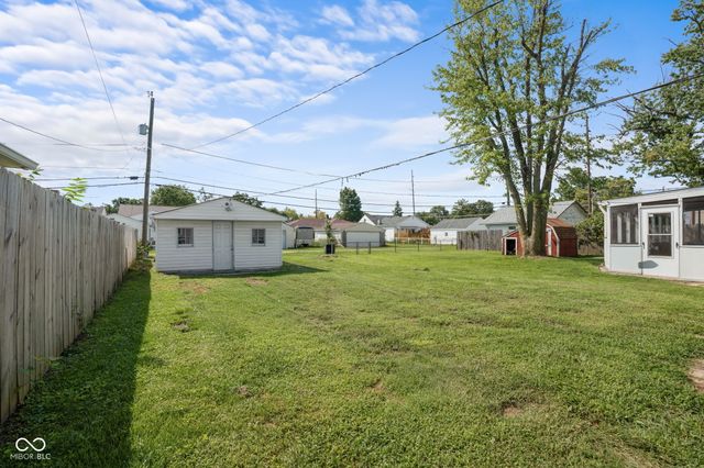 76 N 2nd Avenue, Beech Grove, IN 46107