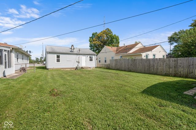 76 N 2nd Avenue, Beech Grove, IN 46107