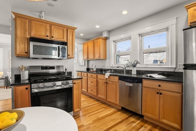 4 Magnolia St 4, Arlington, MA 02474