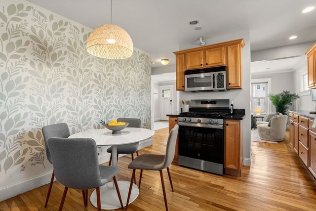 4 Magnolia St 4, Arlington, MA 02474