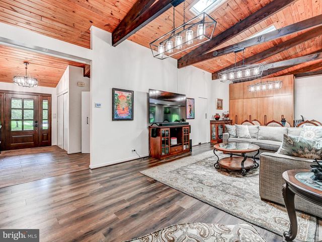 3604 BARBERRY, Pikesville, MD 21208