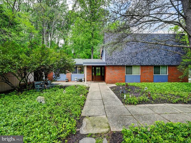 3604 BARBERRY, Pikesville, MD 21208