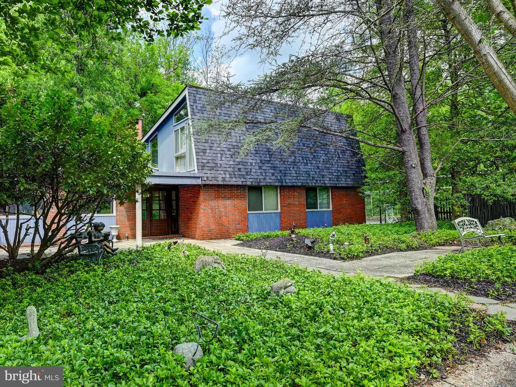 3604 BARBERRY, Pikesville, MD 21208