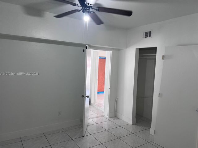 3090 NW 29th St, Miami, FL 33142