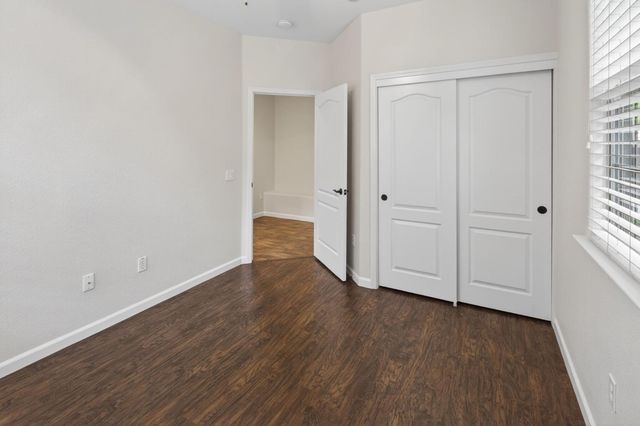 1152 Marseille Ln, Roseville, CA 95747