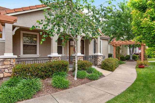 1152 Marseille Ln, Roseville, CA 95747