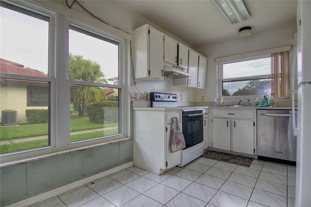 513 HUNTER CIRCLE 513, Kissimmee, FL 34758