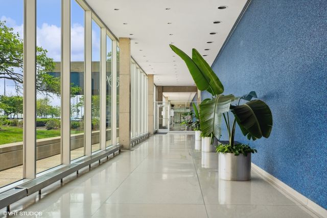 4800 S Chicago Beach Drive 503N, Chicago, IL 60615