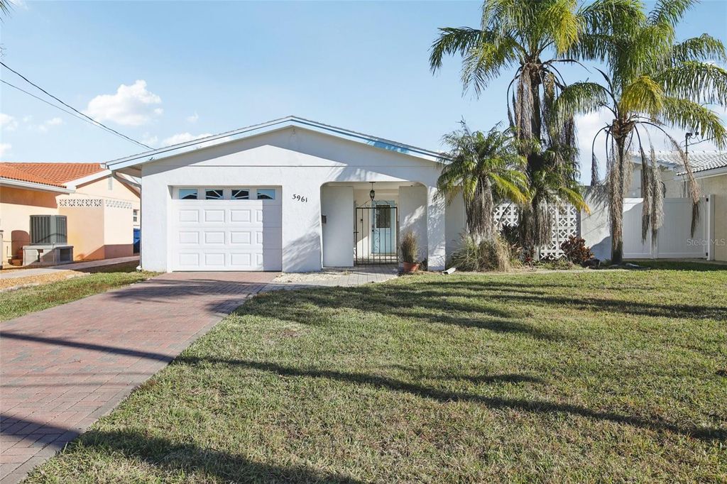3961 HEADSAIL DRIVE, New Port Richey, FL 34652