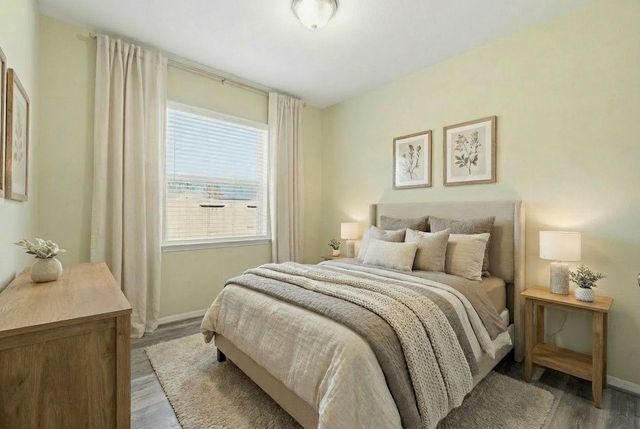 102 Hollow Terrace Court, Tomball, TX 77375