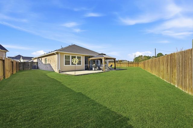 102 Hollow Terrace Court, Tomball, TX 77375