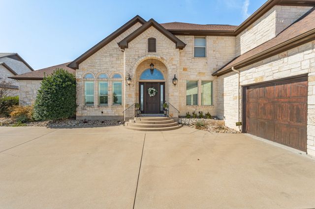 1208 Lady Amber Lane, Granbury, TX 76049
